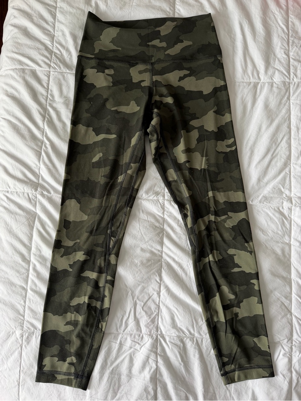 Women’s 25” camo lululemon align leggings